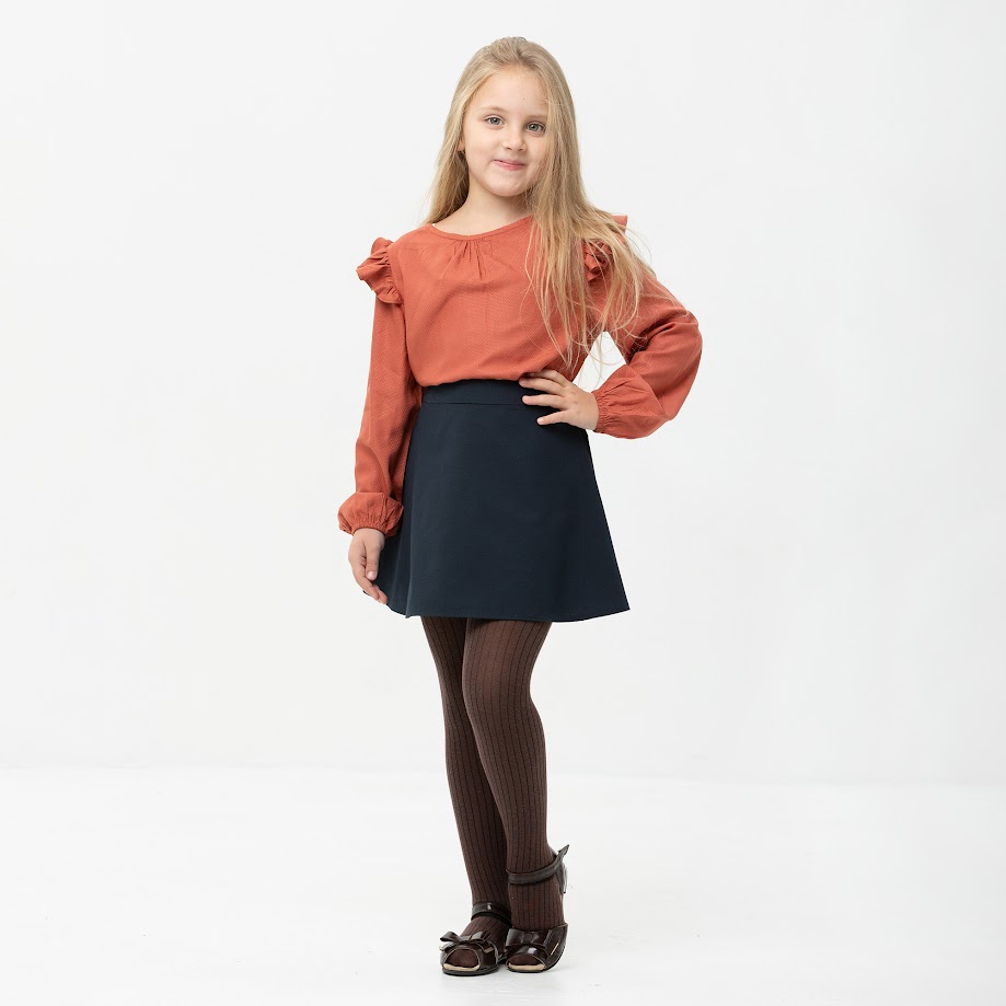 Chocolate-colored ribbed tights